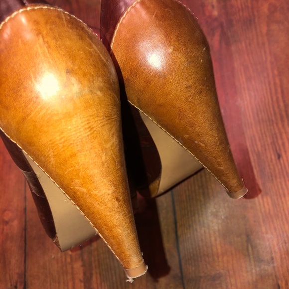 FOSSIL~Allison Two-tone Leather Peep Toe Pumps~8.5 - Picture 6 of 8